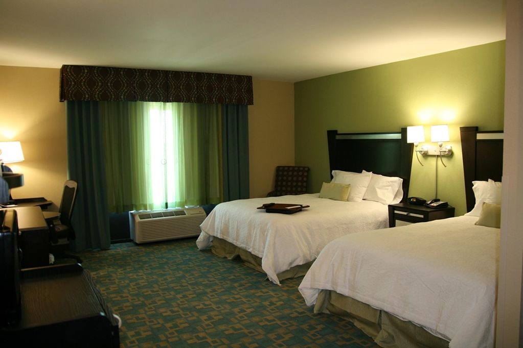 Hampton Inn & Suites Jacksonville Beach Boulevard/Mayo Clinic Δωμάτιο φωτογραφία